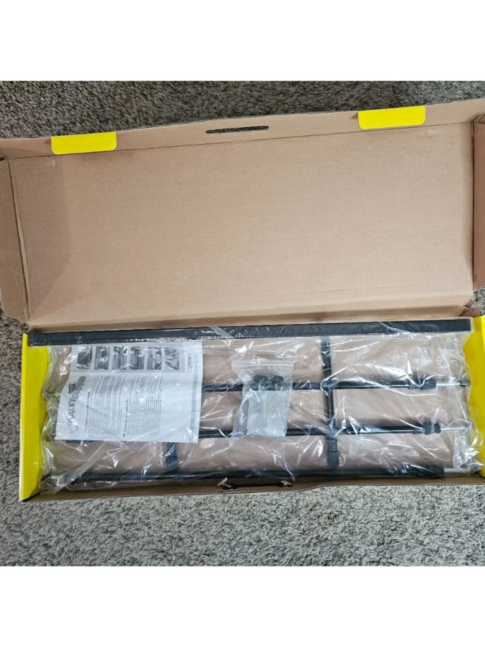 Walky Guard Universal Pet Barrier For Rear-Seat Headrests OPEN BOX